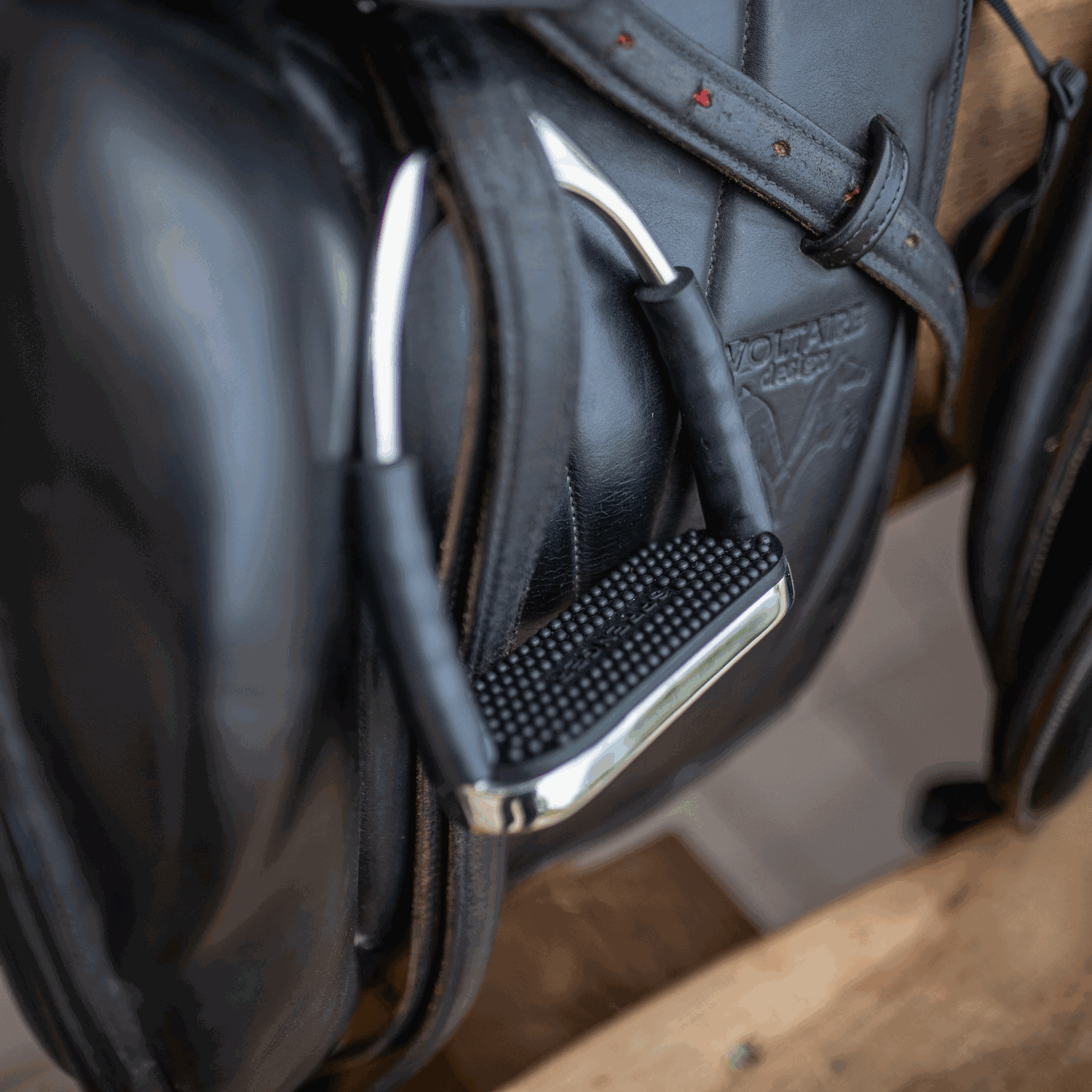 Steigbügel Einlagen Gummi für System 4 schwarz | 44236_55_Sattel2.png | 1731067619