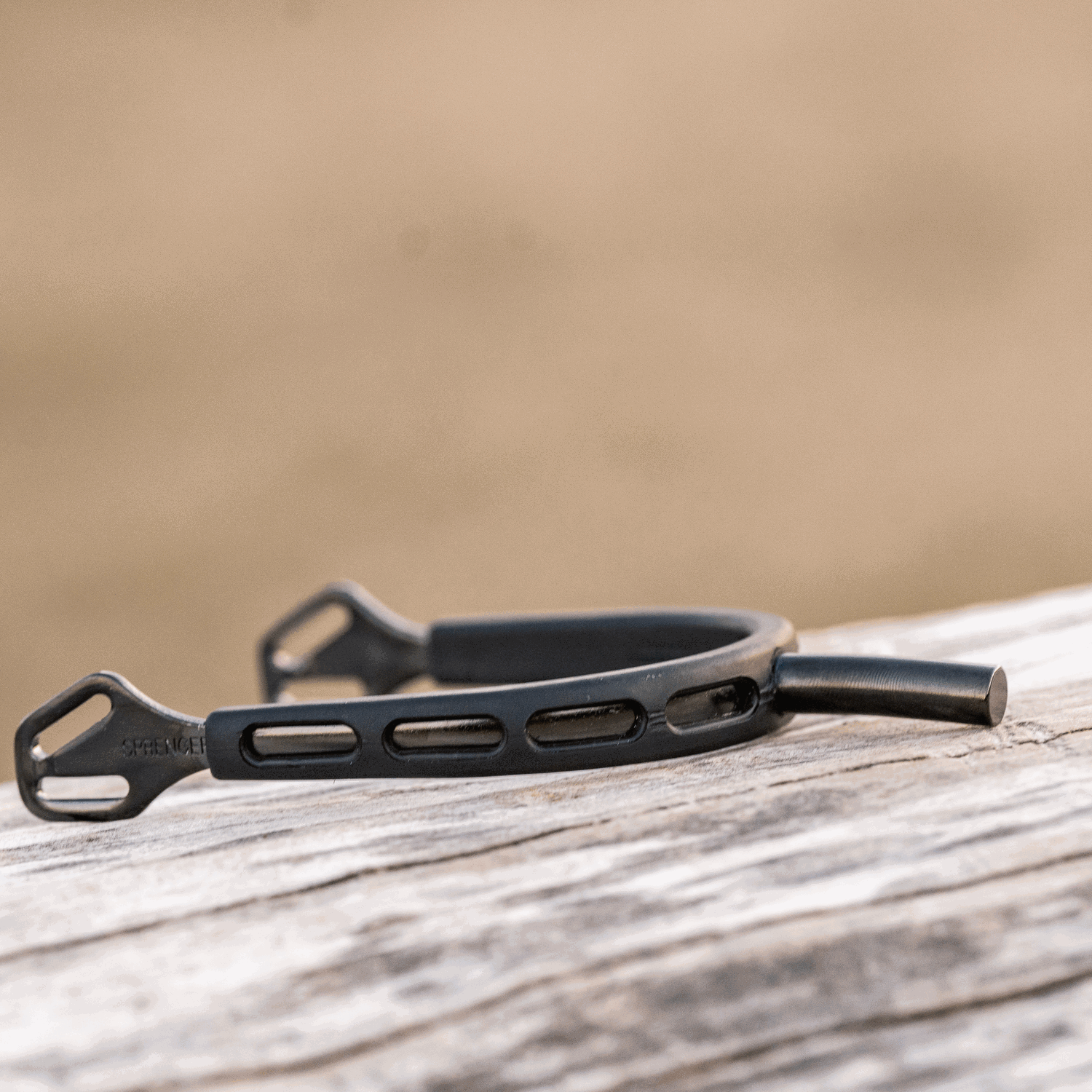 Ultra fit EXTRA GRIP Sporen "Black Series" Edelstahl rostfrei anthrazit 35 mm flach | 4753510061_3.png | 1731069404