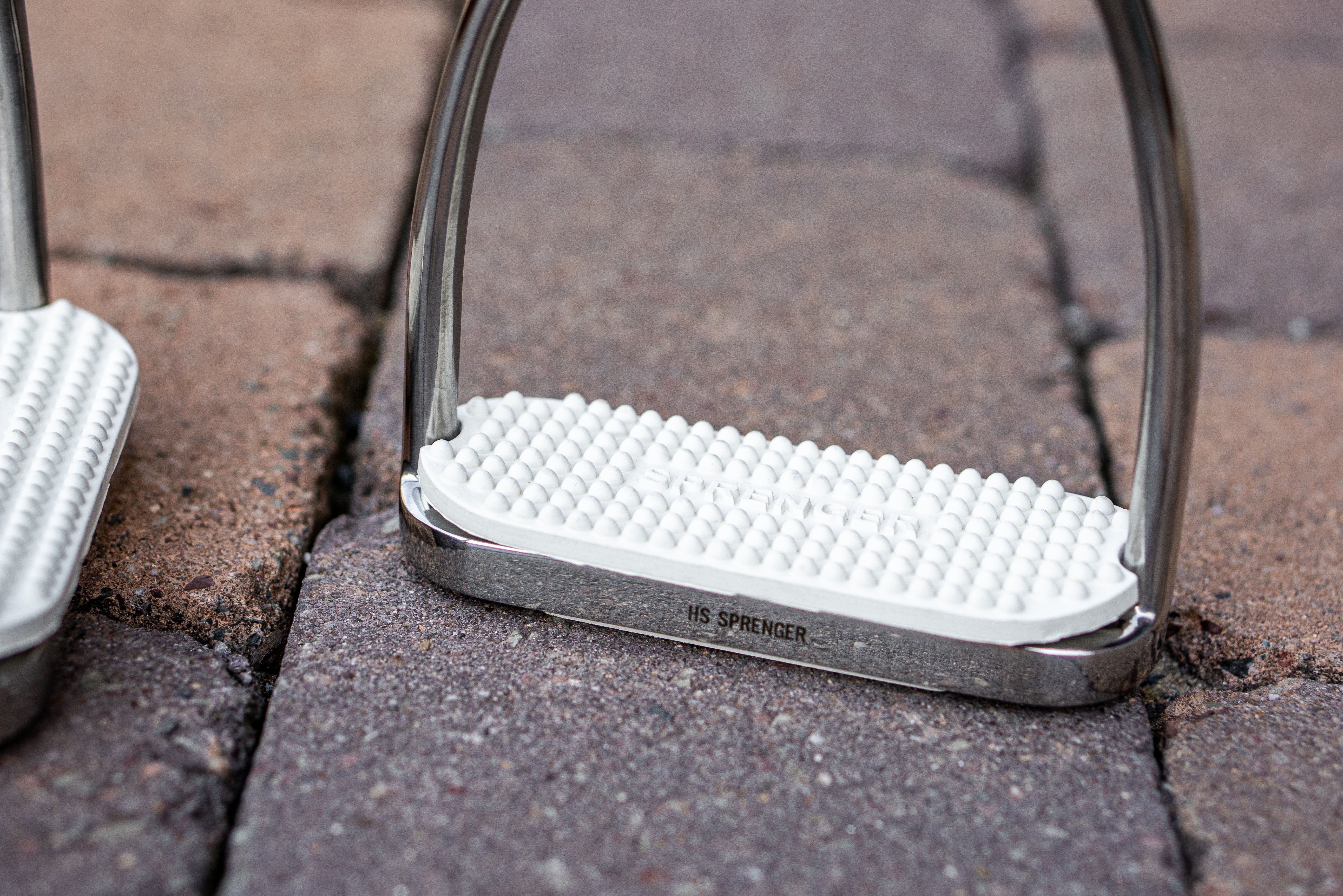 Steigbügeleinlage weiss im Fillis Steigbügel