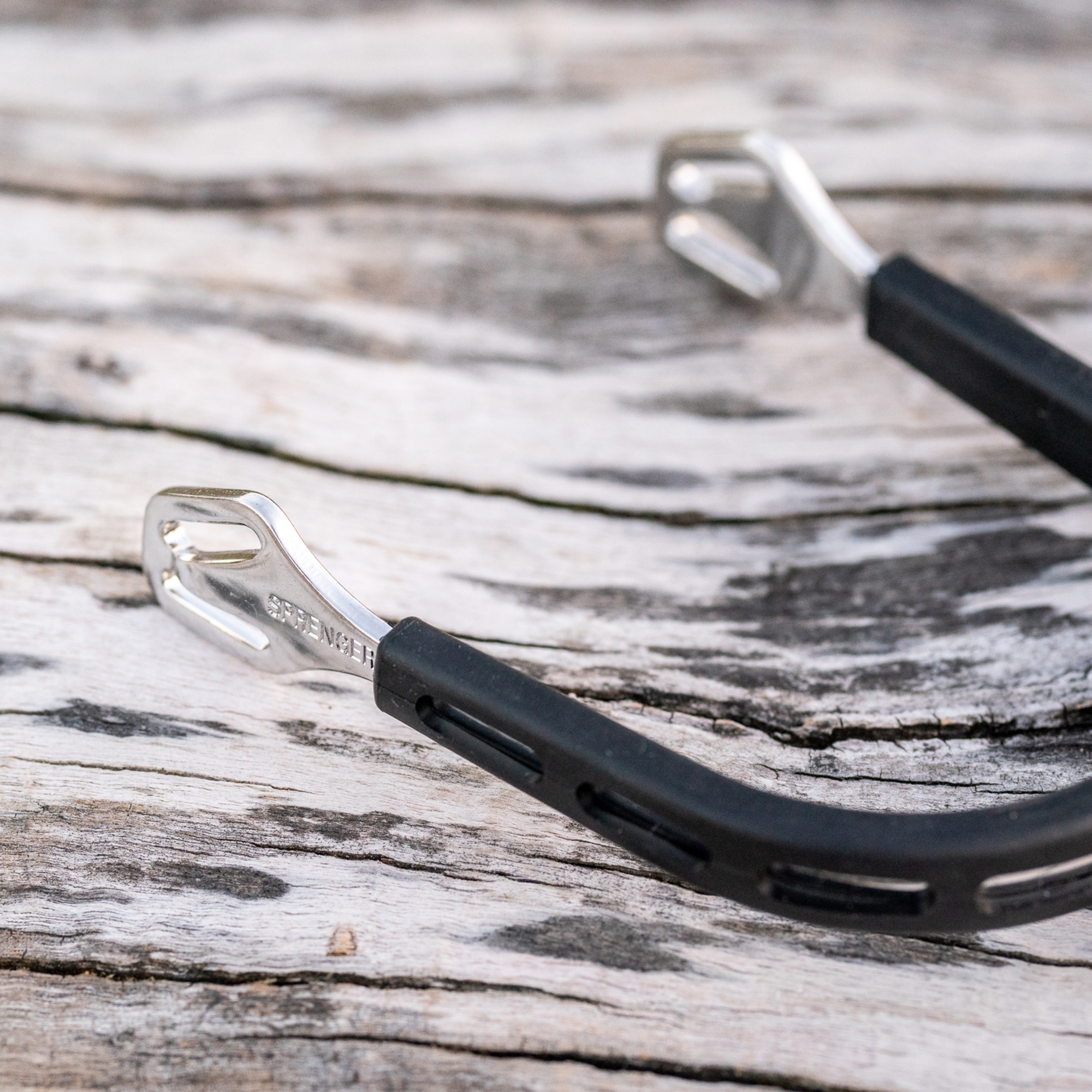 ULTRA fit EXTRA GRIP Sporen Edelstahl rostfrei 30 mm kugelförmig | Extra_Grip.png